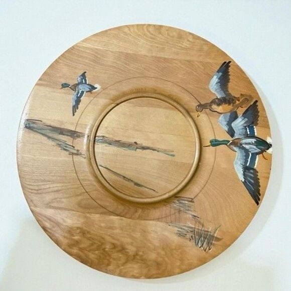 VTG GH Specialty Co. Hand Made Fly Ducks Wooden Platter Serving Tray USA 16